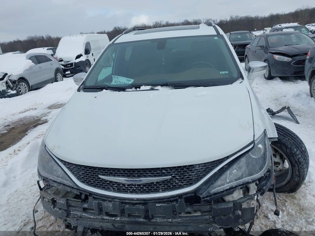 Aukcja sprzedaży 2018 Chrysler Pacifica Limited, vin: 2C4RC1GG4JR186396, numer aukcji: 44265307