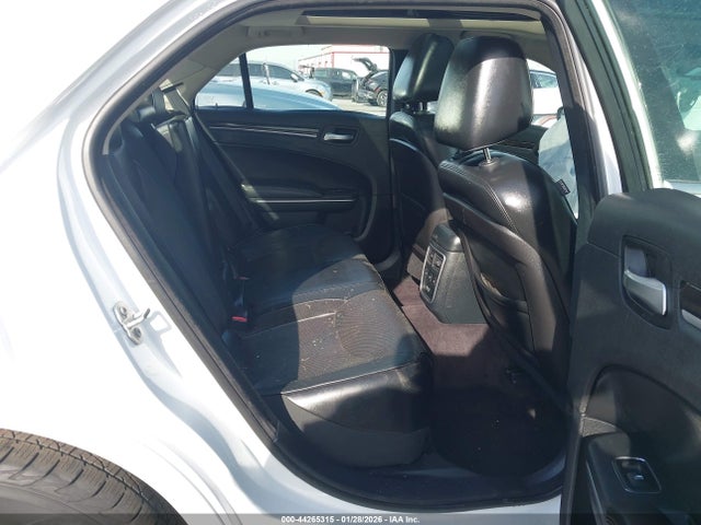 2C3CCAEG4HH564715 Chrysler 300C
