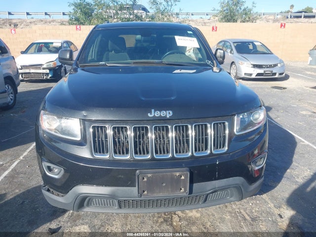 1C4RJEAG8EC460946 Jeep Grand Cherokee Laredo