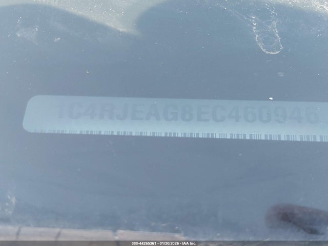 1C4RJEAG8EC460946 Jeep Grand Cherokee Laredo