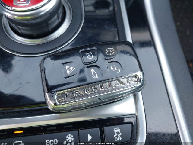 SAJBK4FN9JCY56539 Jaguar Xf 20d Prestige
