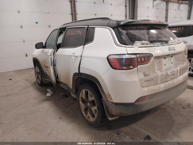 3C4NJDCBXJT365538 Jeep Compass Limited 4x4