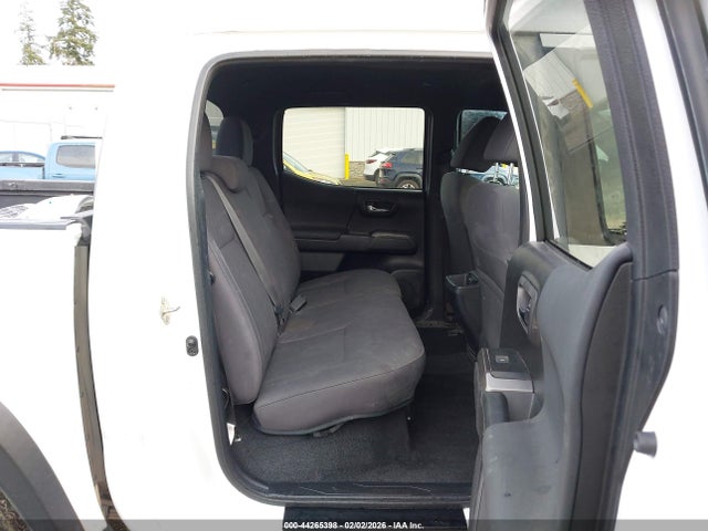 3TMCZ5AN8KM240990 Toyota Tacoma Trd Off Road