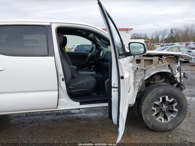 3TMCZ5AN8KM240990 Toyota Tacoma Trd Off Road