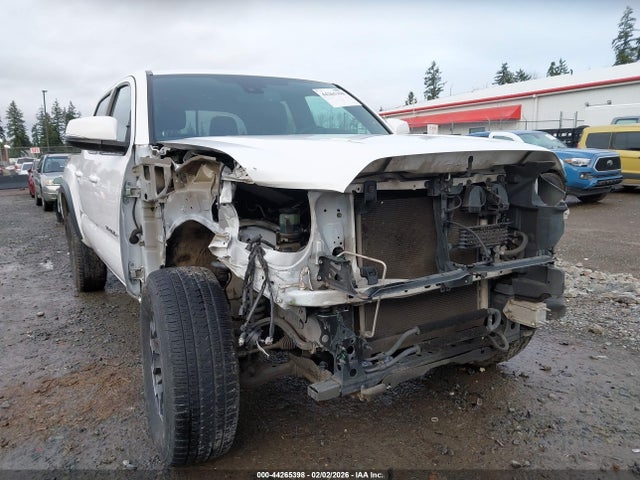 3TMCZ5AN8KM240990 Toyota Tacoma Trd Off Road