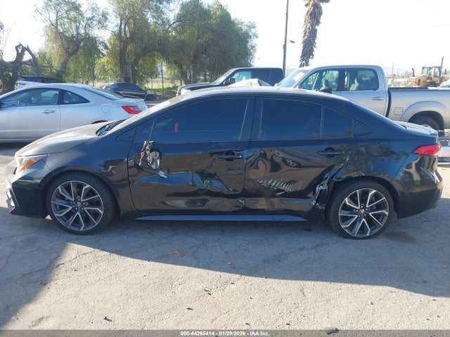 5YFS4RCE2LP031513 Toyota COROLLA SE