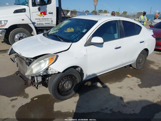 3N1CN7AP9EL829987 Nissan Versa 1.6 Sv