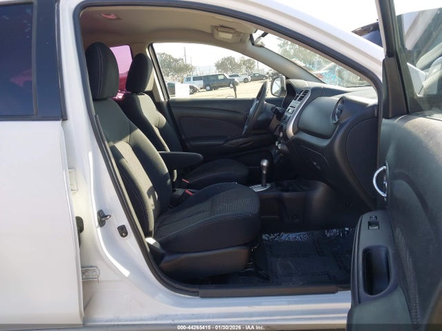3N1CN7AP9EL829987 Nissan Versa 1.6 Sv
