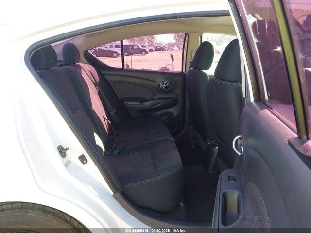 3N1CN7AP9EL829987 Nissan Versa 1.6 Sv