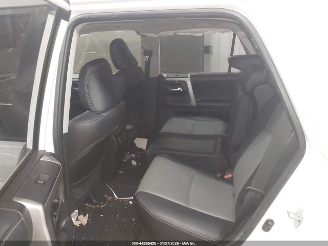 Toyota 4runner Sr5 Premium 2018 JTEBU5JR6J5602070 Image 8