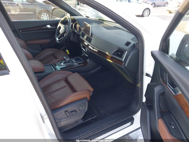 2019 AUDI Q5 WA1BNAFY8K2096216 Photo 4