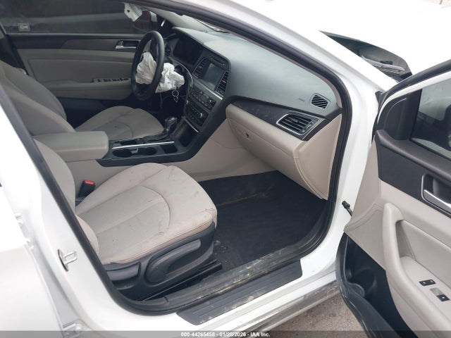 Продаж на аукціоні авто 2016 Hyundai Sonata Sport, vin: 5NPE34AF2GH415342, номер лоту: 44265458