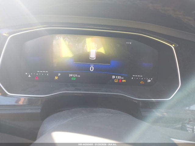 Продажа на аукционе авто 2024 Volkswagen Jetta 1.5t Sport, vin: 3VWBM7BU8RM066793, номер лота: 44265488