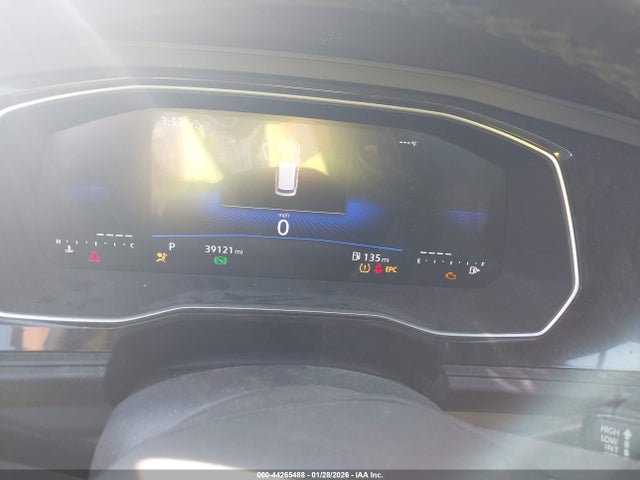 Продажа на аукционе авто 2024 Volkswagen Jetta 1.5t Sport, vin: 3VWBM7BU8RM066793, номер лота: 44265488