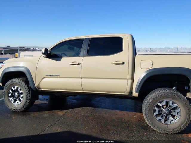 5TFCZ5AN6HX095600 Toyota Tacoma Trd Off Road