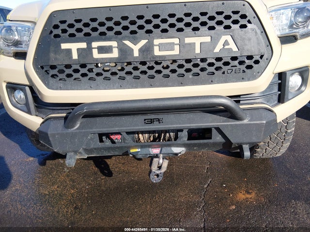 5TFCZ5AN6HX095600 Toyota Tacoma Trd Off Road