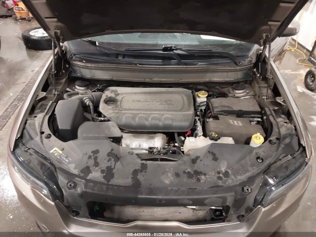 Jeep Cherokee Latitude Plus 4x4 2019 1C4PJMLB6KD311010 Image 10