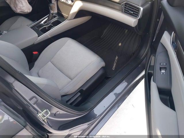 1HGCV1F10JA199374 Honda ACCORD LX