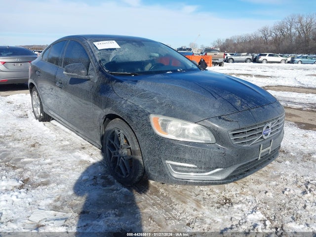 2015 VOLVO S60 YV126MFJ1F1344559