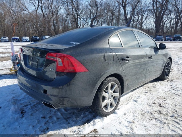 2015 VOLVO S60 YV126MFJ1F1344559 Photo 3