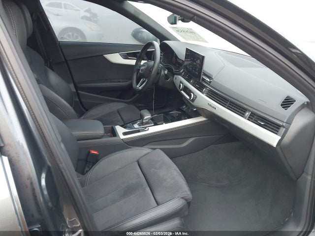 WAUEAAF4XPA036993 Audi A4 Premium Plus 45 Tfsi S Line Quattro S Tronic