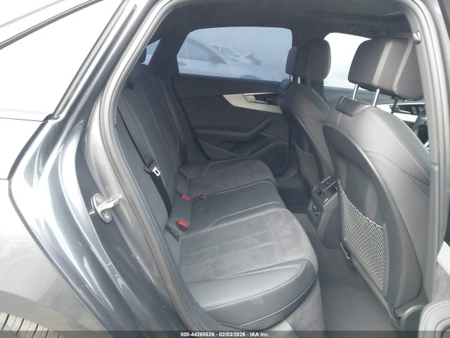 WAUEAAF4XPA036993 Audi A4 Premium Plus 45 Tfsi S Line Quattro S Tronic