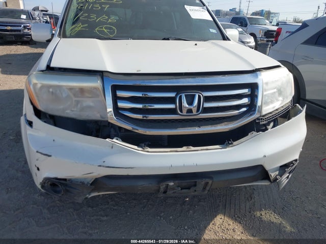 Honda Pilot Touring 2014 5FNYF4H97EB021139 Image 6