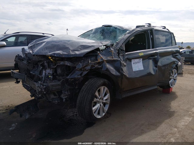 2T3DFREV9FW384647 Toyota Rav4 Limited