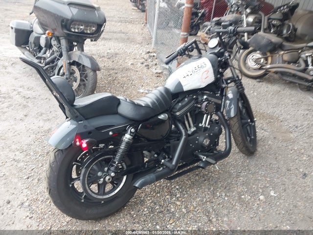 2022 HARLEY-DAVIDSON XL883 1HD4LE217NB416035 Photo 3