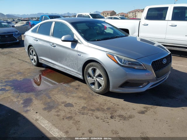 KMHE34L10GA009967 Hyundai Sonata Hybrid Limited