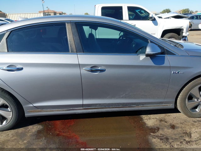 KMHE34L10GA009967 Hyundai Sonata Hybrid Limited