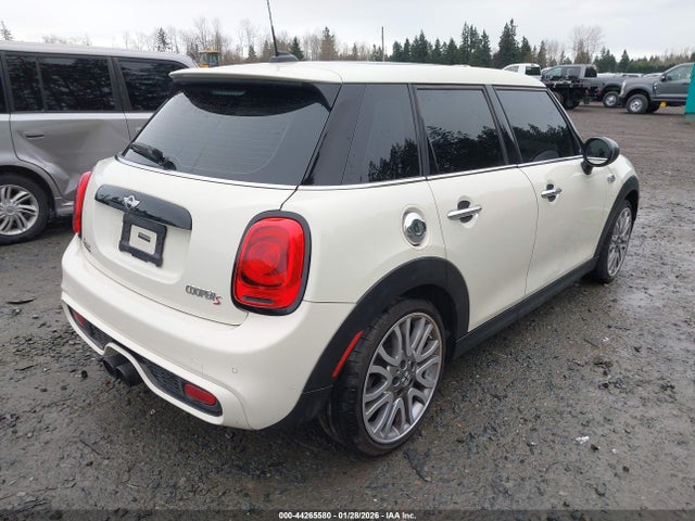 WMWXU3C5XG2D27581 Mini Hardtop Cooper S