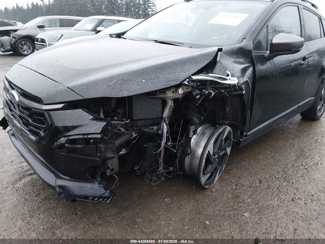 4S4GUHM63R3718813 Subaru Crosstrek Limited