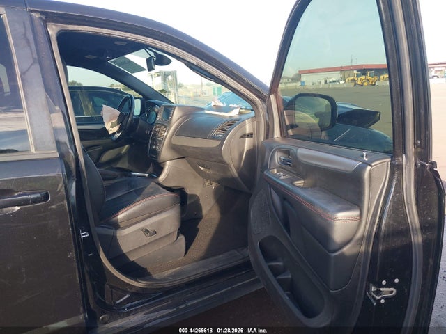Продажа на аукционе авто 2019 Dodge Grand Caravan Gt, vin: 2C4RDGEG5KR725015, номер лота: 44265618