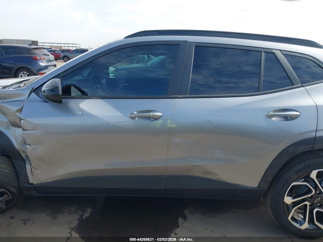 KL77LJEPXTC045528 Chevrolet Trax Fwd 2rs