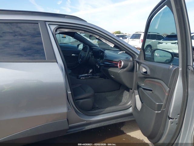KL77LJEPXTC045528 Chevrolet Trax Fwd 2rs