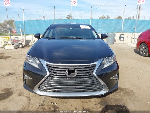 JTHBW1GG6J2167404 Lexus ES 300H