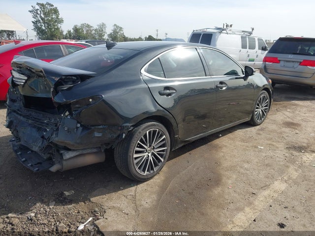 2018 LEXUS ES 300H JTHBW1GG6J2167404 Photo 3