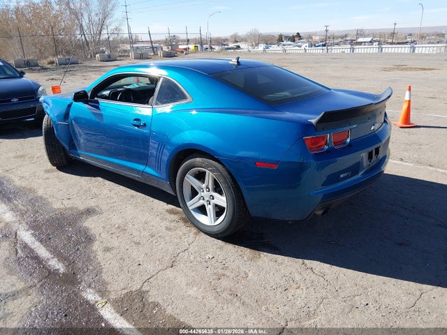 2010 CHEVROLET CAMARO 2G1FB1EV1A9159415 Photo 2