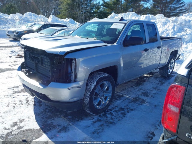 1GCVKPEC0HZ179529 Chevrolet Silverado 1500 Custom
