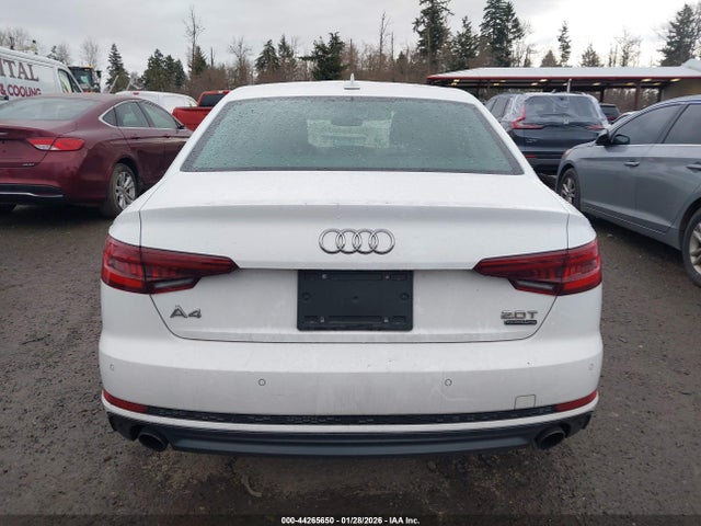 WAUENAF46JA097978 Audi A4 2.0t Premium/2.0t Tech Premium