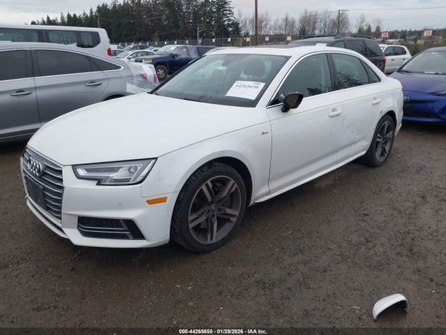2018 AUDI A4 WAUENAF46JA097978 Photo 1