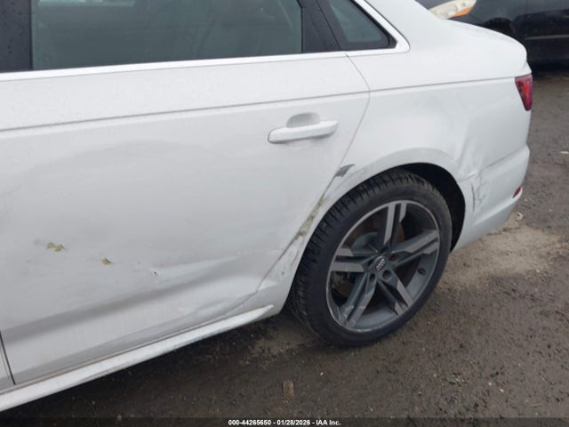 2018 AUDI A4 WAUENAF46JA097978 Photo 5