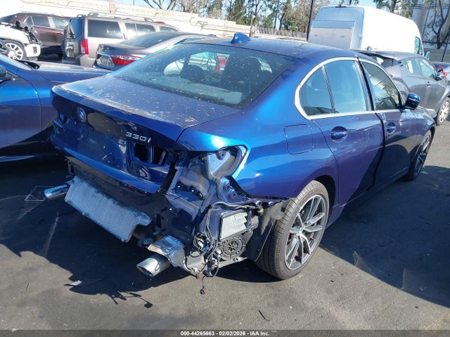 2020 BMW 330I 3MW5R1J07L8B35824 Photo 3
