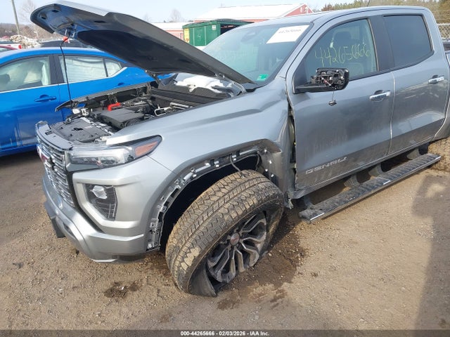 1GTP2FEK1T1130910 GMC Canyon Denali