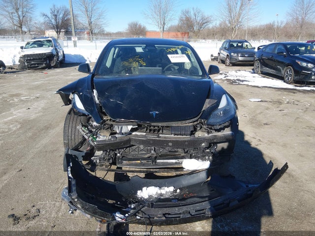 2023 Tesla Model 3 Long Range Dual Motor All-wheel Drive მანქანა იყიდება აუქციონზე, vin: 5YJ3E1EB3PF684665, აუქციონის ნომერი: 44265699
