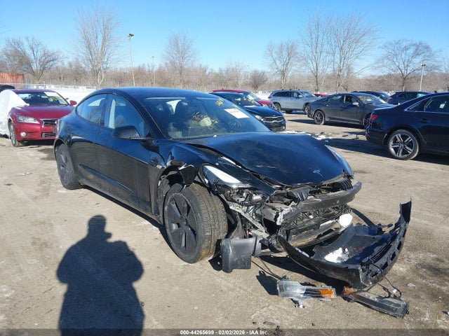 2023 Tesla Model 3 Long Range Dual Motor All-wheel Drive მანქანა იყიდება აუქციონზე, vin: 5YJ3E1EB3PF684665, აუქციონის ნომერი: 44265699