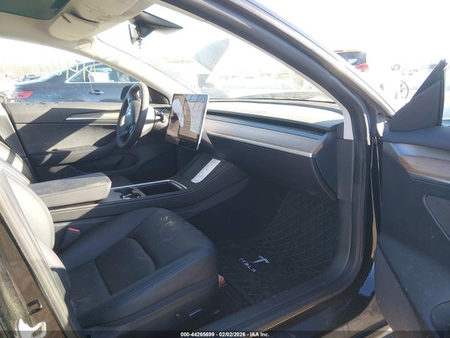 2023 Tesla Model 3 Long Range Dual Motor All-wheel Drive მანქანა იყიდება აუქციონზე, vin: 5YJ3E1EB3PF684665, აუქციონის ნომერი: 44265699