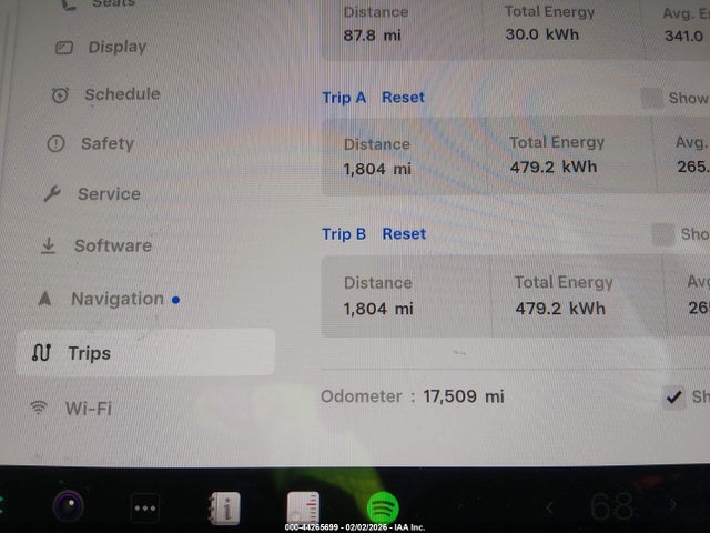 2023 Tesla Model 3 Long Range Dual Motor All-wheel Drive მანქანა იყიდება აუქციონზე, vin: 5YJ3E1EB3PF684665, აუქციონის ნომერი: 44265699