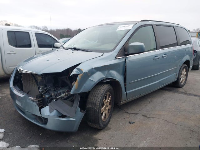 2008 Chrysler Town & Country Touring მანქანა იყიდება აუქციონზე, vin: 2A8HR54P28R743671, აუქციონის ნომერი: 44265704
